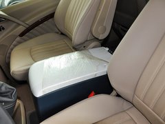 唯雅诺 2013款 3.0L 自动 领航版 7座
