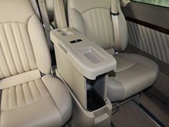 唯雅诺 2013款 3.0L 自动 领航版 7座