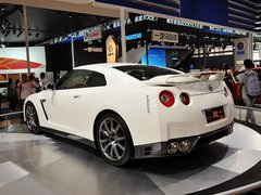 日产(进口)  3.8T DCT