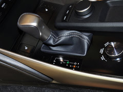 雷克萨斯IS 2013款 2.5L 自动 锋尚版