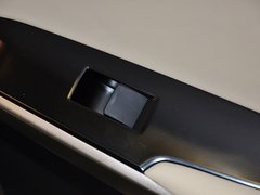 雷克萨斯IS 2013款 2.5L 自动 领先版