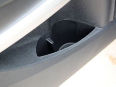 奔腾X80 2013款 2.0L 手动 基本型