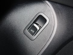 奥迪Q5 2013款 40 TFSI quattro 进取型 5座