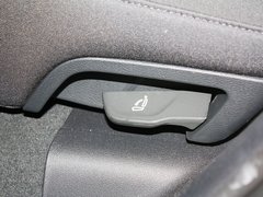 奥迪Q5 2013款 40 TFSI quattro 进取型 5座