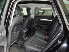 奥迪Q5 2013款 40 TFSI quattro 技术型 5座
