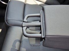 奥迪Q5 2013款 40 TFSI quattro 舒适型 5座