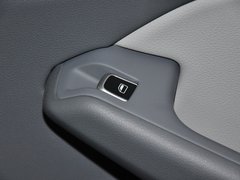 奥迪Q5 2013款 40 TFSI quattro 舒适型 5座