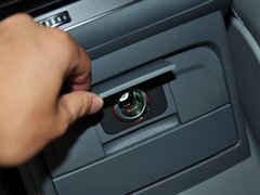 奥迪Q5 2013款 40 TFSI quattro 舒适型 5座