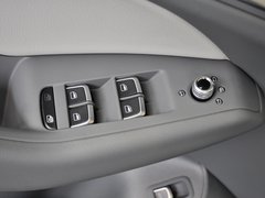 奥迪Q5 2013款 40 TFSI quattro 舒适型 5座