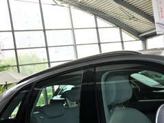 奥迪Q5 2013款 40 TFSI quattro 舒适型 5座