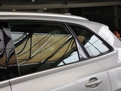 奥迪Q5 2013款 40 TFSI quattro 舒适型 5座