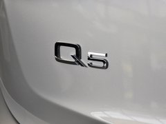 奥迪Q5 2013款 40 TFSI quattro 舒适型 5座
