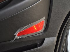 雷斯特W 2014款 2.0T 自动 四驱豪华导航版 5座
