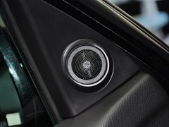 雷斯特W 2014款 2.0T 自动 四驱豪华导航版 5座