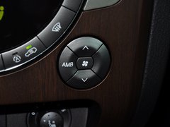 雷斯特W 2014款 2.0T 自动 四驱豪华导航版 5座
