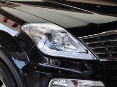 雷斯特W 2014款 2.0T 自动 四驱豪华导航版 5座