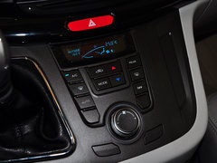 瑞风M5 2013款 2.0T 手动 汽油商务版 7座