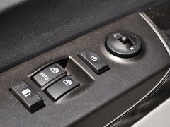 瑞风M5 2013款 2.0T 自动 汽油公务版 7座