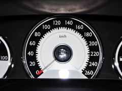 魅影 2013款 6.6T 标准型