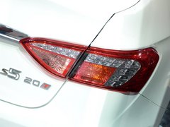 纳5 2013款 1.8T 自动 旗舰型