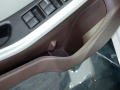 纳5 2013款 1.8T 自动 旗舰型