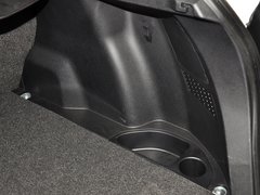 奔腾X80 2013款 2.3L 自动 旗舰型