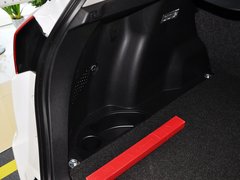 奔腾X80 2013款 2.3L 自动 旗舰型