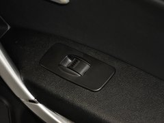 奔腾X80 2013款 2.3L 自动 旗舰型