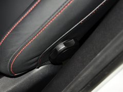 奔腾X80 2013款 2.3L 自动 旗舰型