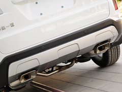 奔腾X80 2013款 2.3L 自动 旗舰型