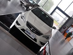 绅宝D70 2013款 2.0T 自动 豪华版