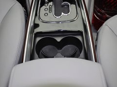 红旗H7 2013款 2.0T 自动 豪华型