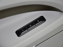 红旗H7 2013款 2.0T 自动 豪华型
