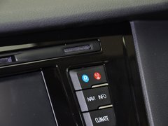 红旗H7 2013款 2.0T 自动 豪华型