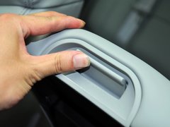 红旗H7 2013款 2.0T 自动 豪华型