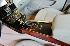 红旗H7 2013款 3.0L 自动 尊贵型