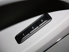 红旗H7 2013款 3.0L 自动 尊贵型