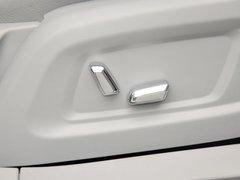 红旗H7 2013款 3.0L 自动 尊贵型