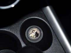 標(biāo)致4008(海外) 2013款 2.0L CVT 兩驅(qū)時尚型5座