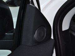 標(biāo)致4008(海外) 2013款 2.0L CVT 兩驅(qū)時尚型5座