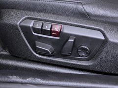 宝马3系 2013款 320i 2.0T 自动 时尚型