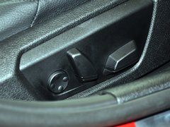 宝马3系 2013款 320i 2.0T 自动 时尚型