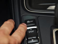 宝马3系 2013款 320i 2.0T 自动 时尚型