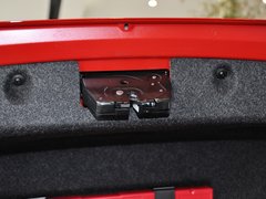 宝马3系 2013款 320i 2.0T 自动 时尚型