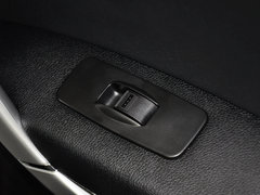 奔腾X80 2013款 2.0L 手动 豪华型