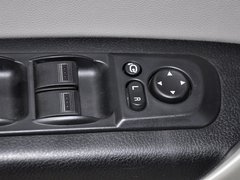 奔腾X80 2013款 2.0L 自动 豪华型