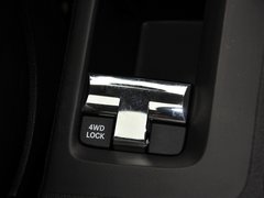 指南者(进口) 2014款 2.4L 自动 四驱豪华版 5座
