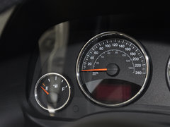 指南者(进口) 2014款 2.0L 自动 两驱豪华版 5座
