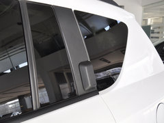 指南者(进口) 2014款 2.0L 自动 两驱豪华版 5座