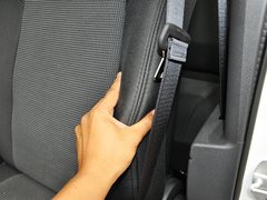 指南者(进口) 2014款 2.0L 自动 两驱运动版 5座